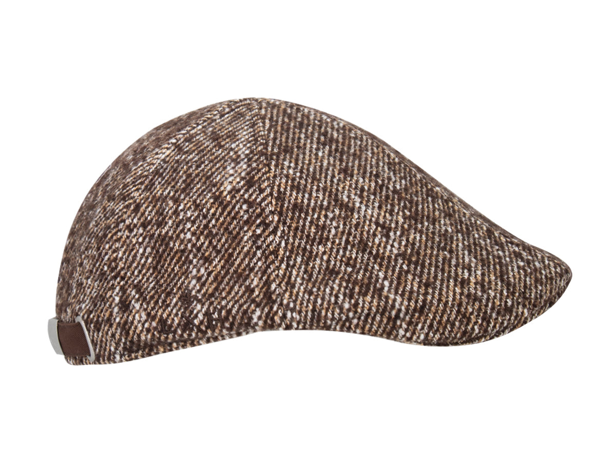 Béret sergé moucheté marron avec un design élégant et une texture douce pour un style raffiné