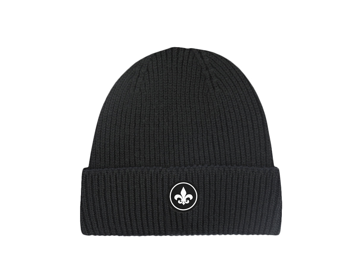 Bonnet laine mérinos noir de la marque LXH avec un logo stylisé sur le devant