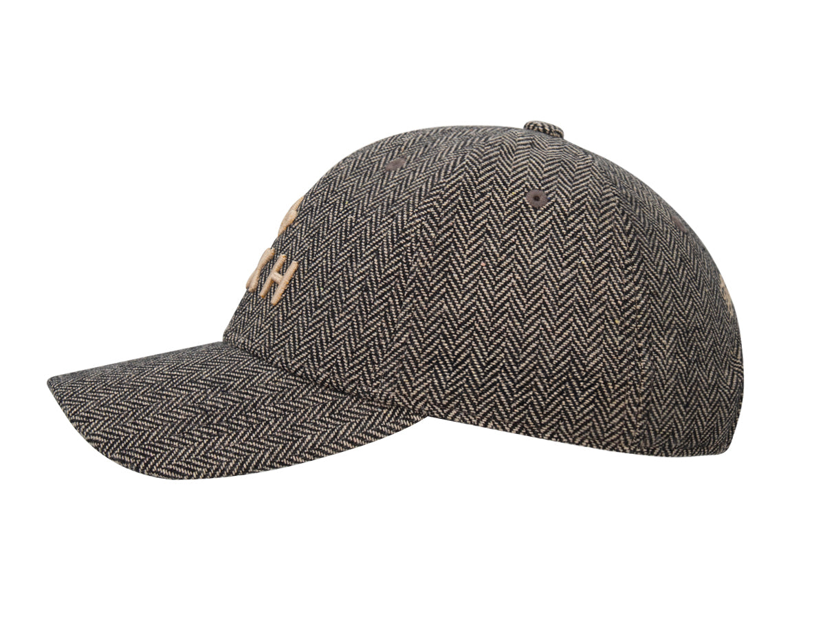 Casquette chevron beige de la marque LXH avec visière incurvée et style élégant