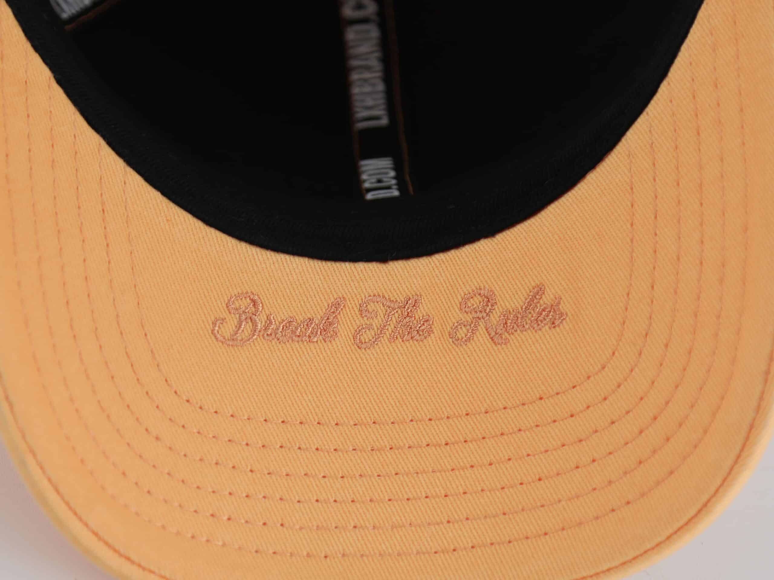 Casquette Coton Pêche de LXH avec broderie 'Break The Rules' à l'intérieur