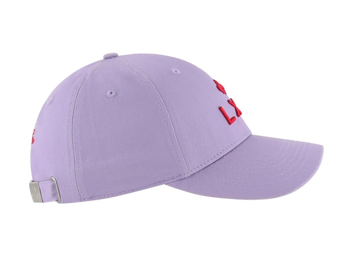 Casquette Coton Pop Lilas avec broderie rouge, style décontracté et matériau léger pour l'été