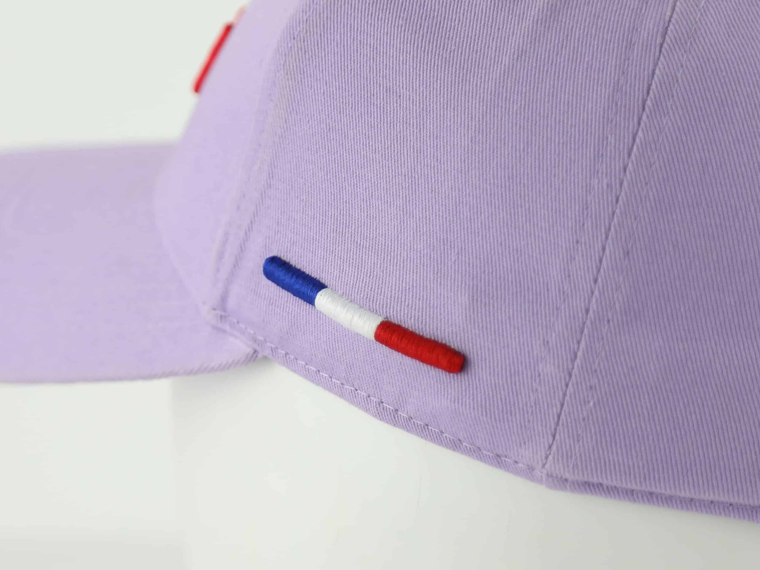 Casquette Coton Pop Lilas avec broderie tricolore sur le côté pour un style unique