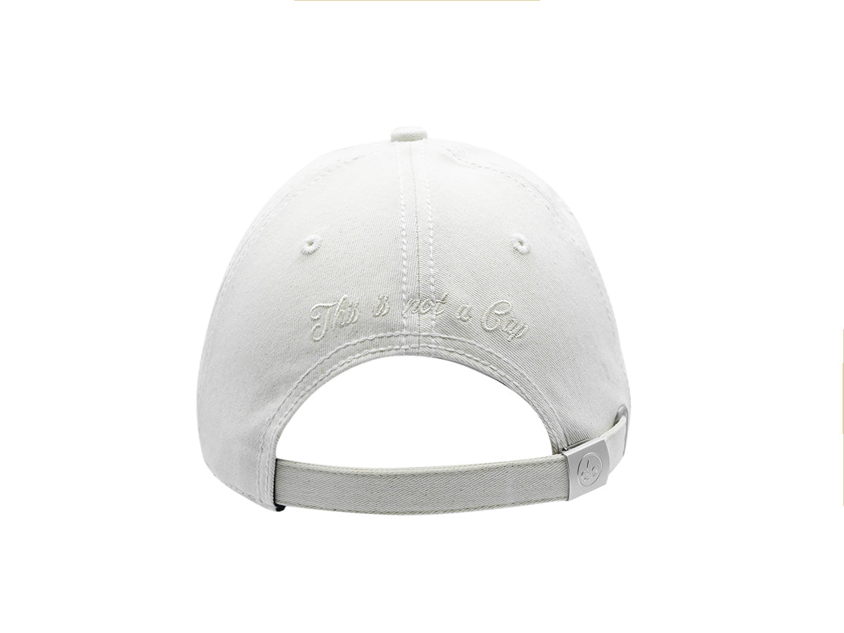 Casquette crème héritage LXH avec broderie au dos et fermeture réglable