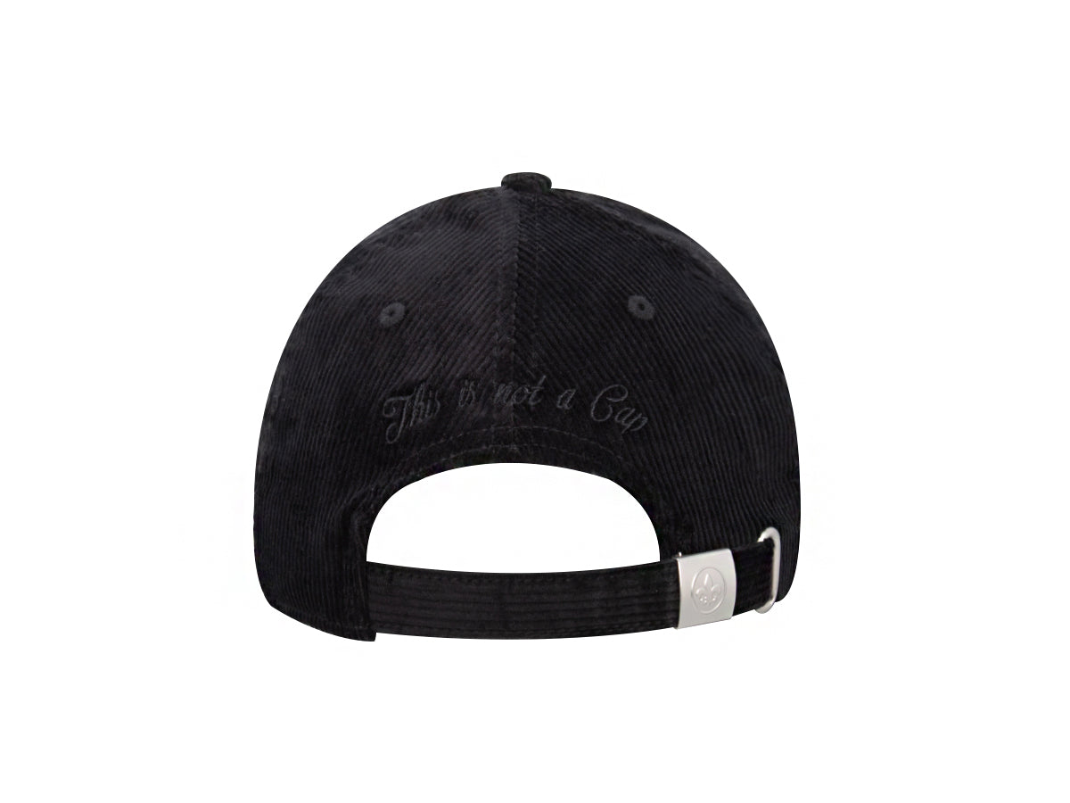 Vue arrière de la casquette « Héritage » Velours Côtelé Ton sur Ton Noir avec sangle réglable