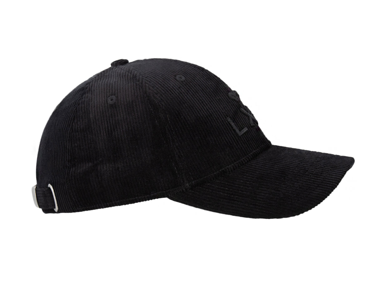 Casquette « Héritage » Velours Côtelé Ton sur Ton Noir de LXH, élégante et confortable pour un look décontracté