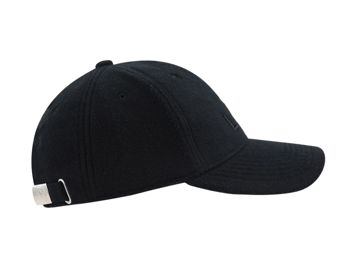 Casquette polaire noire homme LXH avec visière incurvée et design élégant
