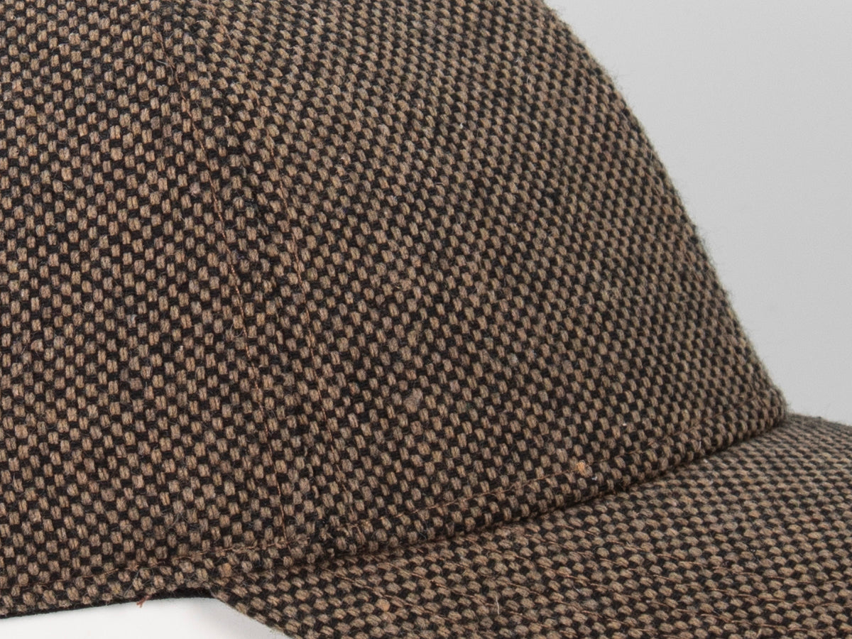 Casquette « Prestige » Gros Caviar Marron / Beige avec design à carreaux pour un style élégant