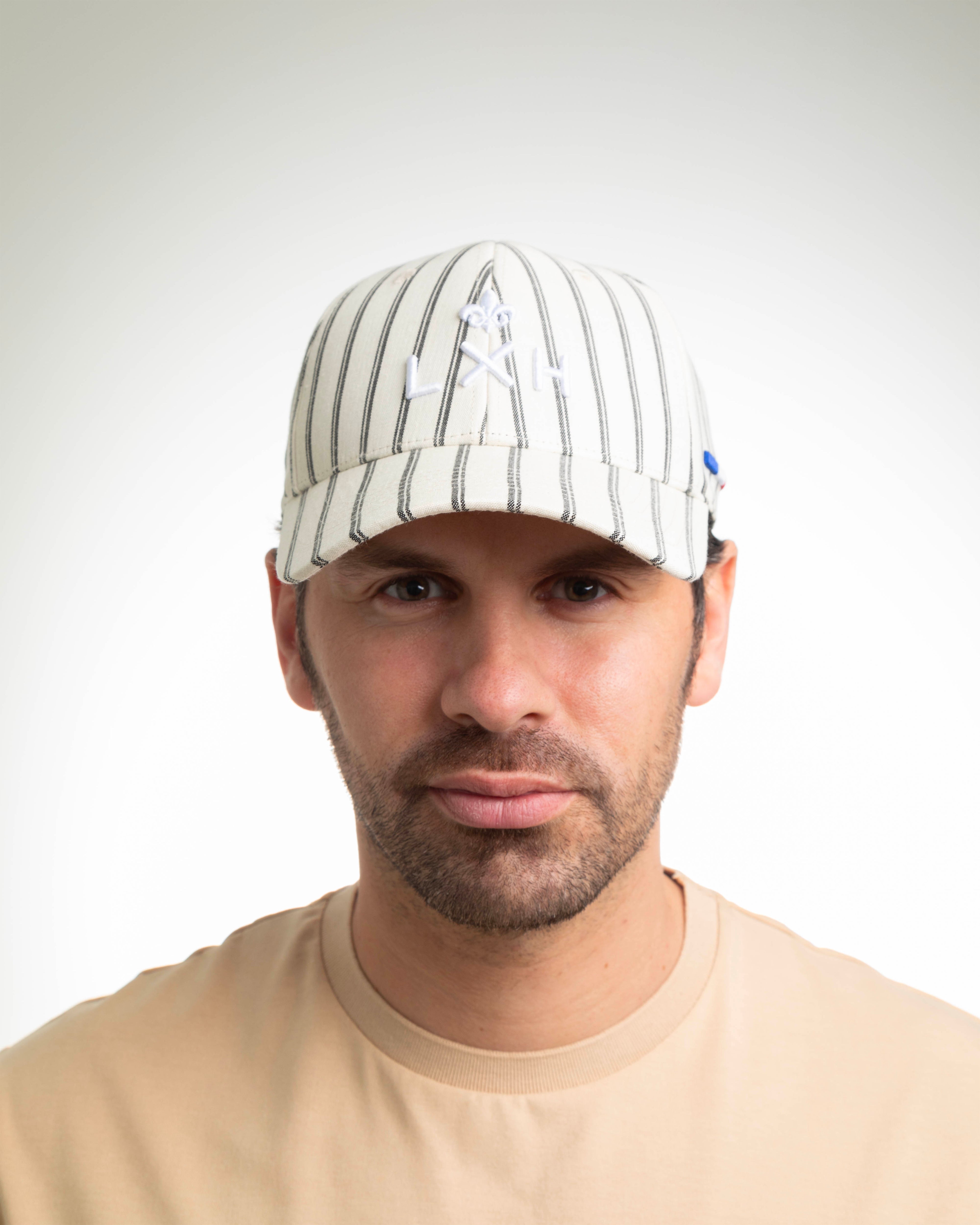 Casquette rayée beige homme de LXH, style décontracté avec logo sur le devant