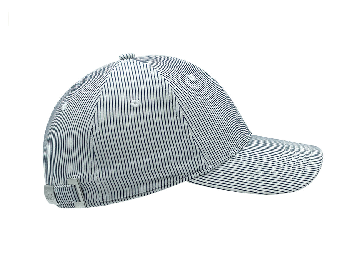 Casquette rayée bleu marine LXH avec visière pour une protection élégante contre le soleil