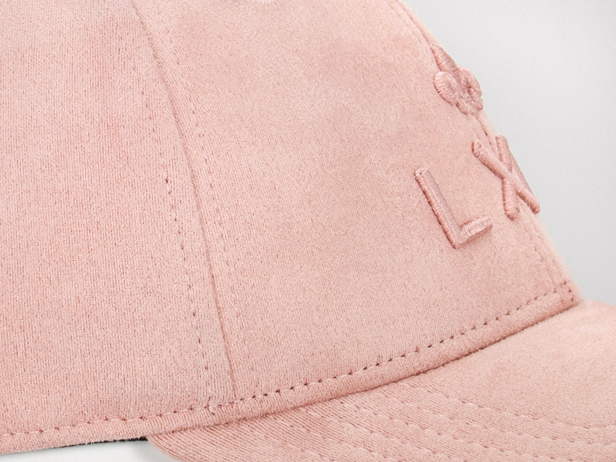 Casquette suédine rose LXH avec broderie élégante pour un style chic et décontracté