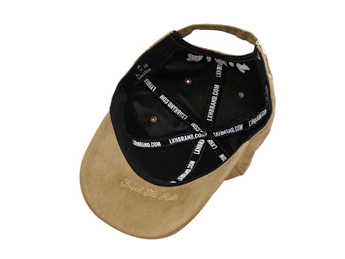Casquette Suédine Camel de LXH avec visière en suédine et design élégant