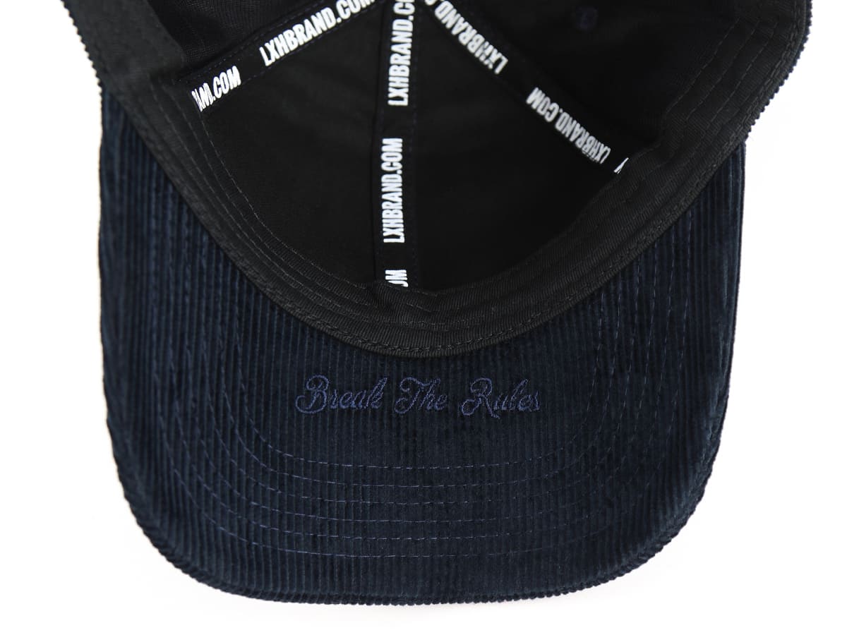 Casquette LXH en velours côtelé bleu marine avec inscription brodée Break The Rules