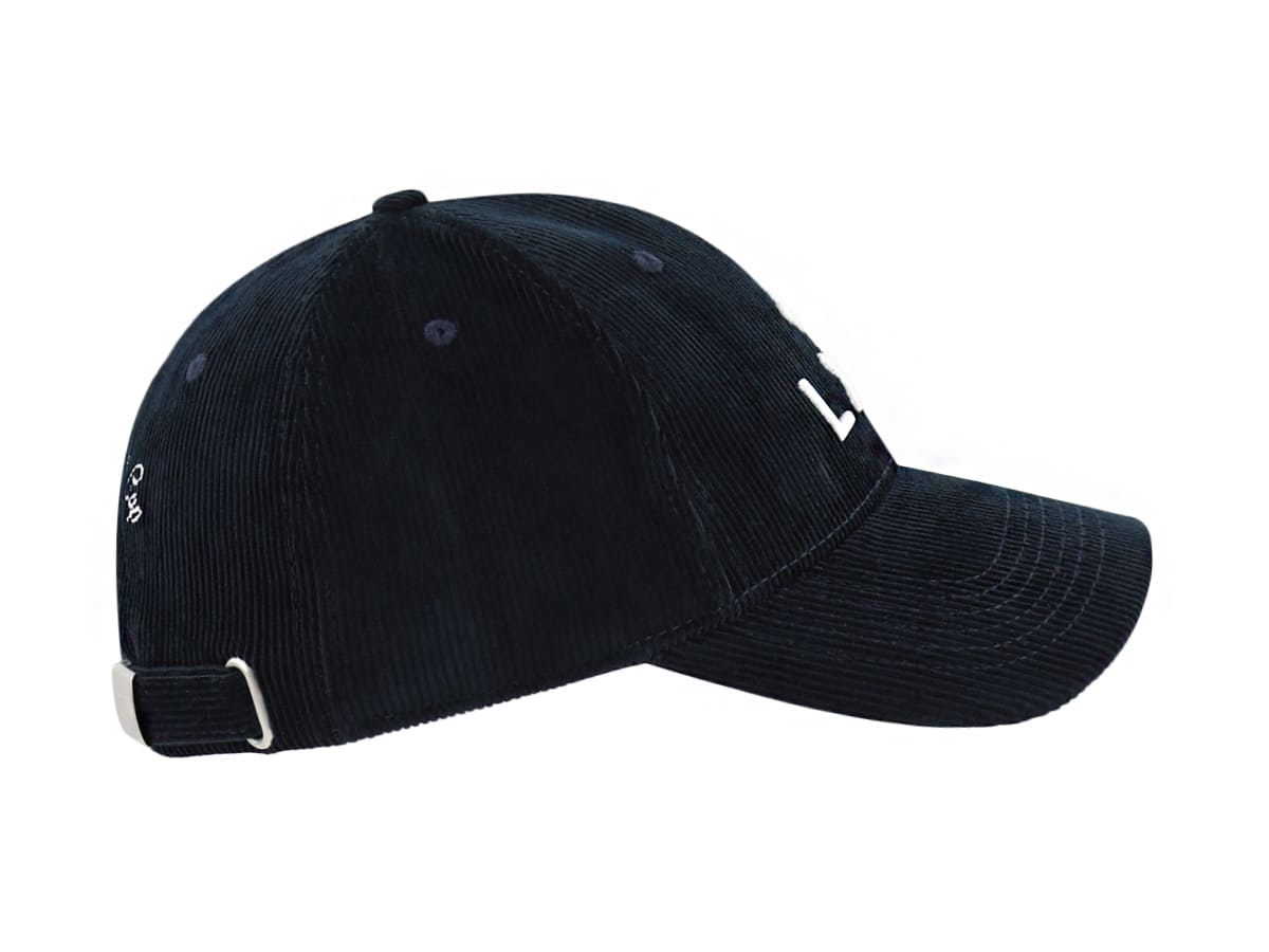 Casquette LXH en velours côtelé bleu marine avec fermeture ajustable pour un confort optimal