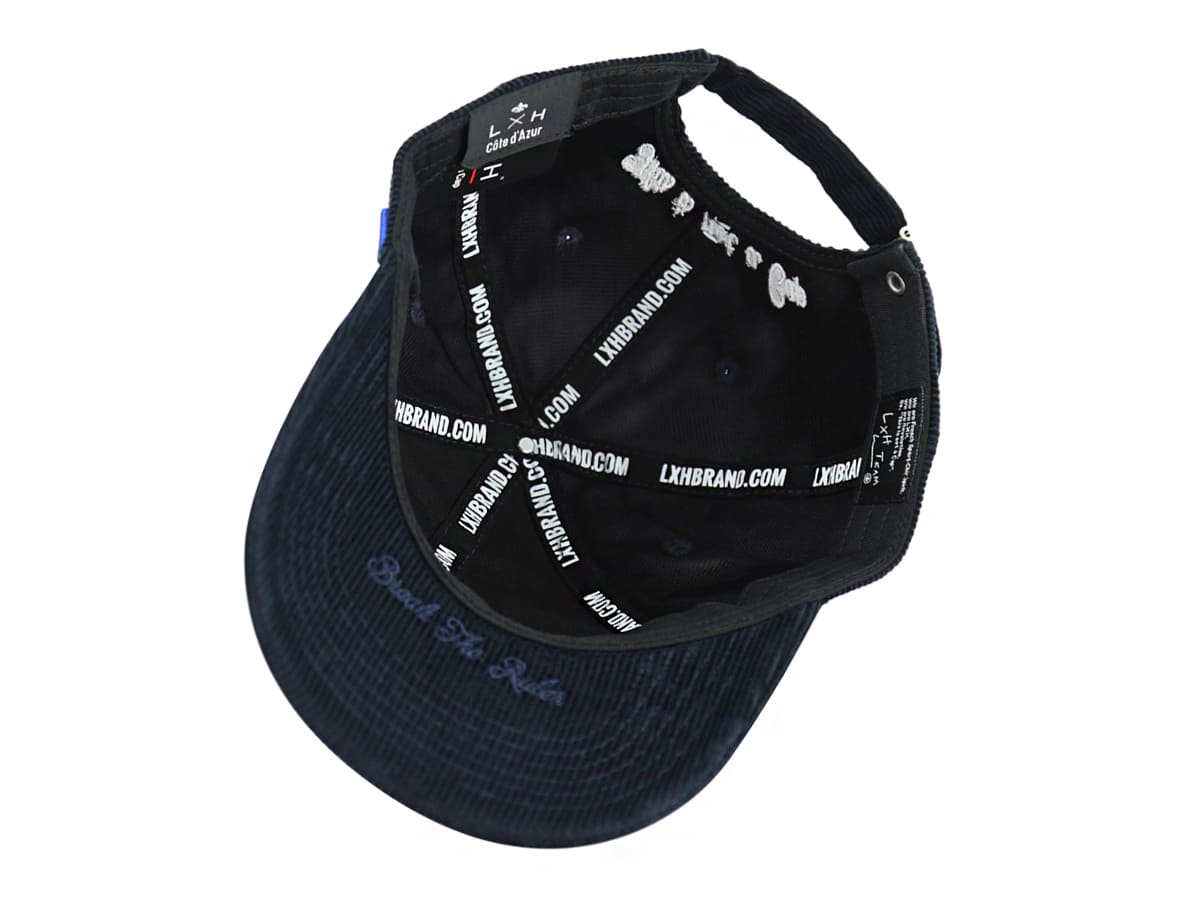 Casquette LXH en Velours Côtelé Bleu Marine vue de l'intérieur avec bandeau ajustable