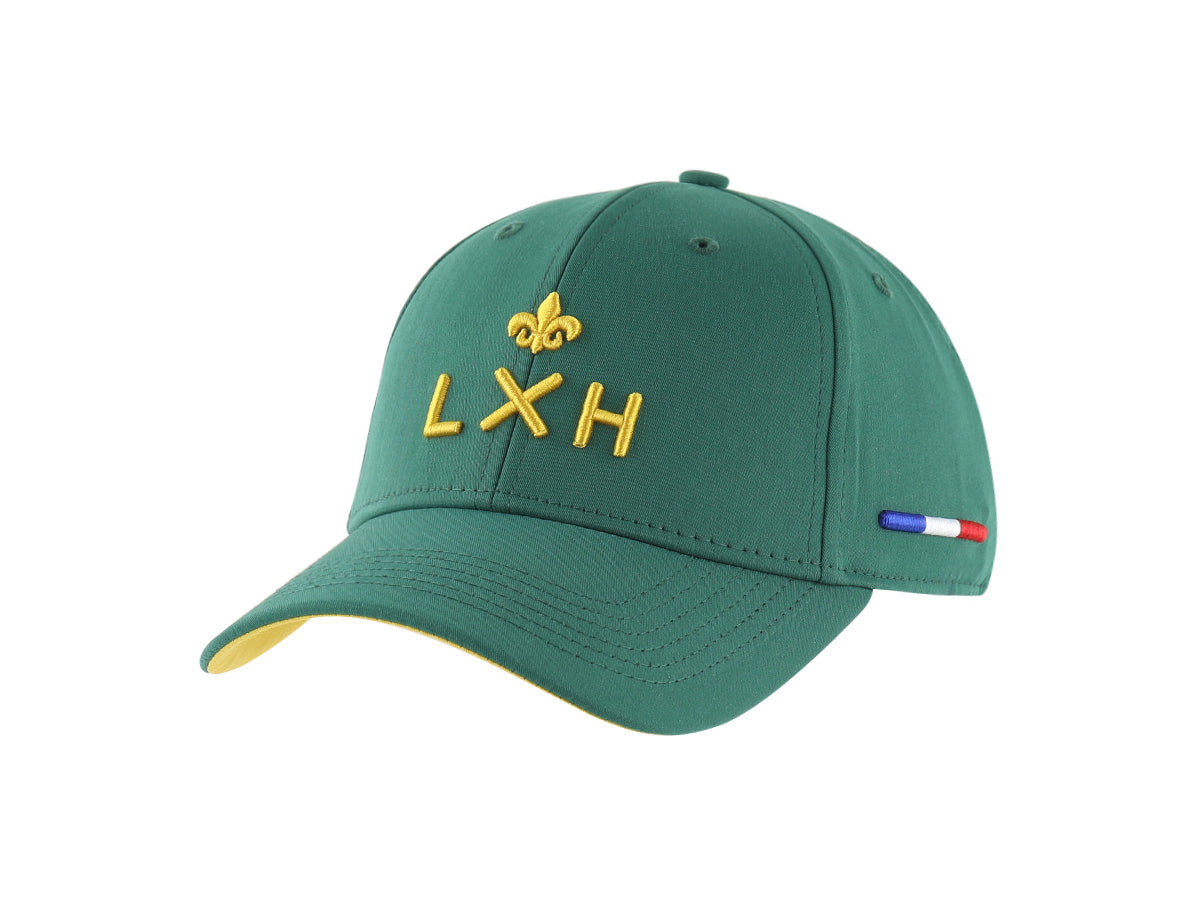 Casquette verte homme luxe LXH avec logo doré et détails tricolores sur la visière