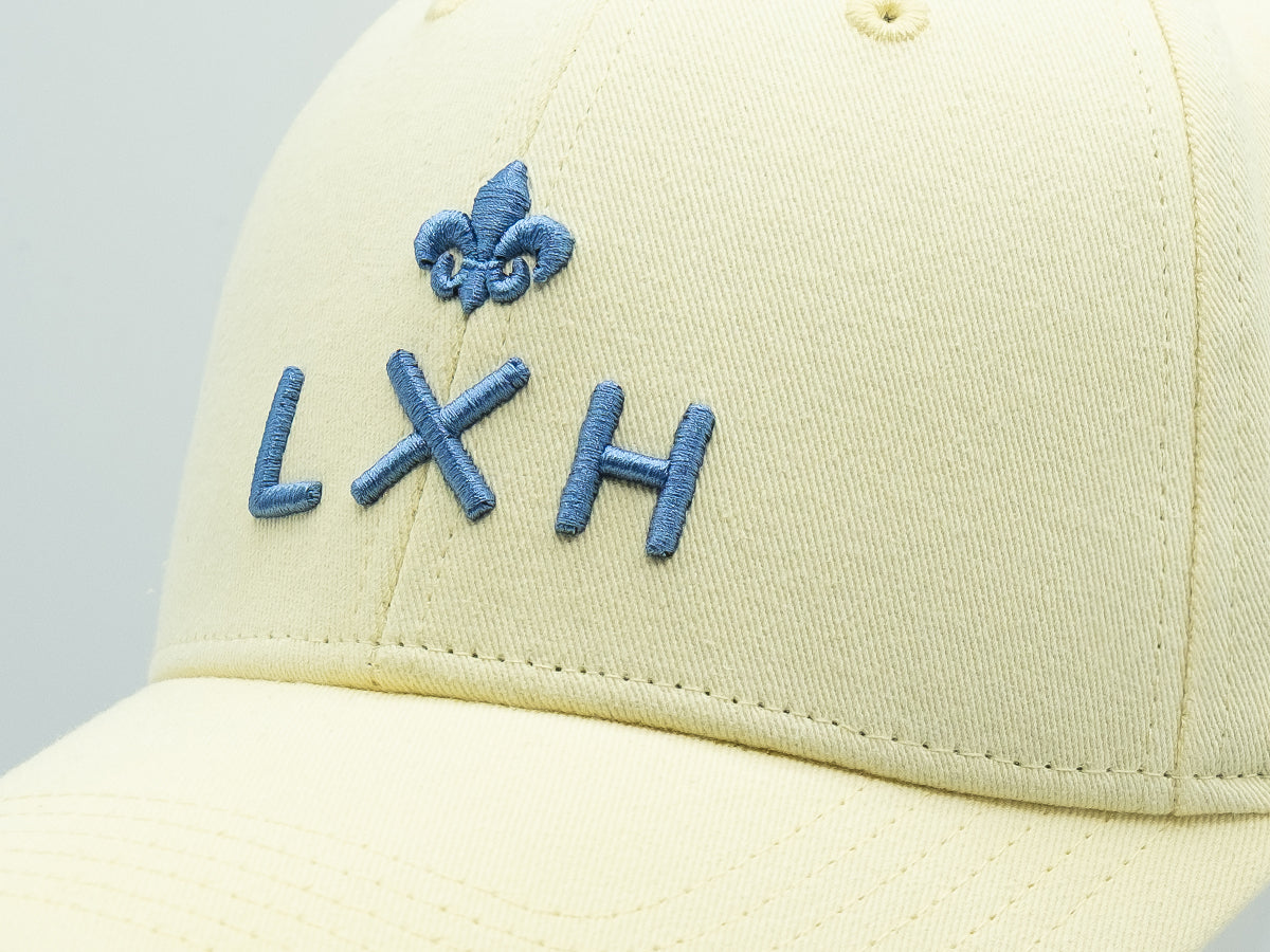 Casquette LXH en coton Pop Jaune Citron avec logo brodé en bleu et design classique
