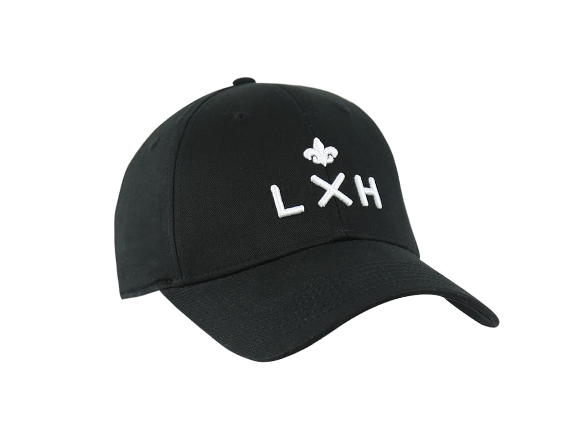 Casquette LXH en coton noir avec logo blanc et visière courbée pour un style casual