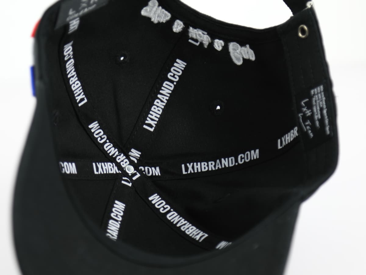 Intérieur de casquette LXH en coton noir avec bandes de renfort imprimées LXHBRAND.COM