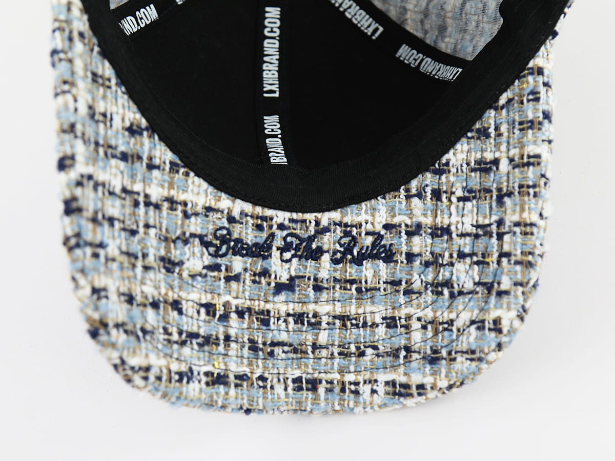 Casquette LXH en Tweed Bleu Nuit avec motif textile texturé et intérieur noir