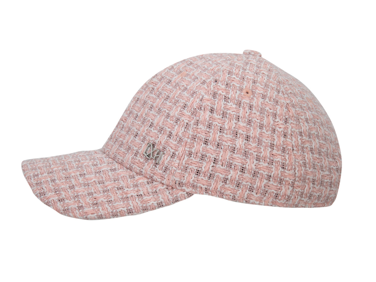 Casquette « Prestige » Tweed Rose de LXH avec une texture élégante en rose clair