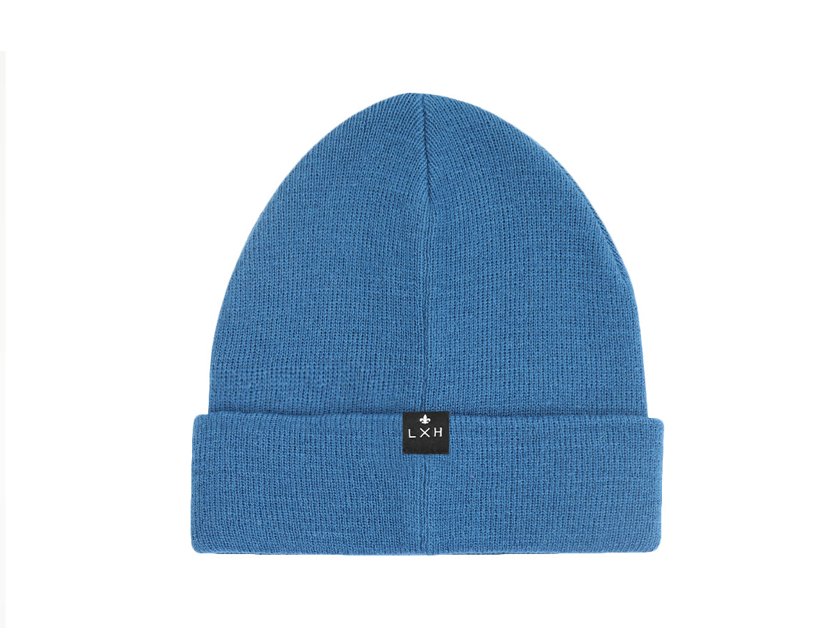 Bonnet Acrylique Orage de LXH en bleu avec un logo Noir sur le devant