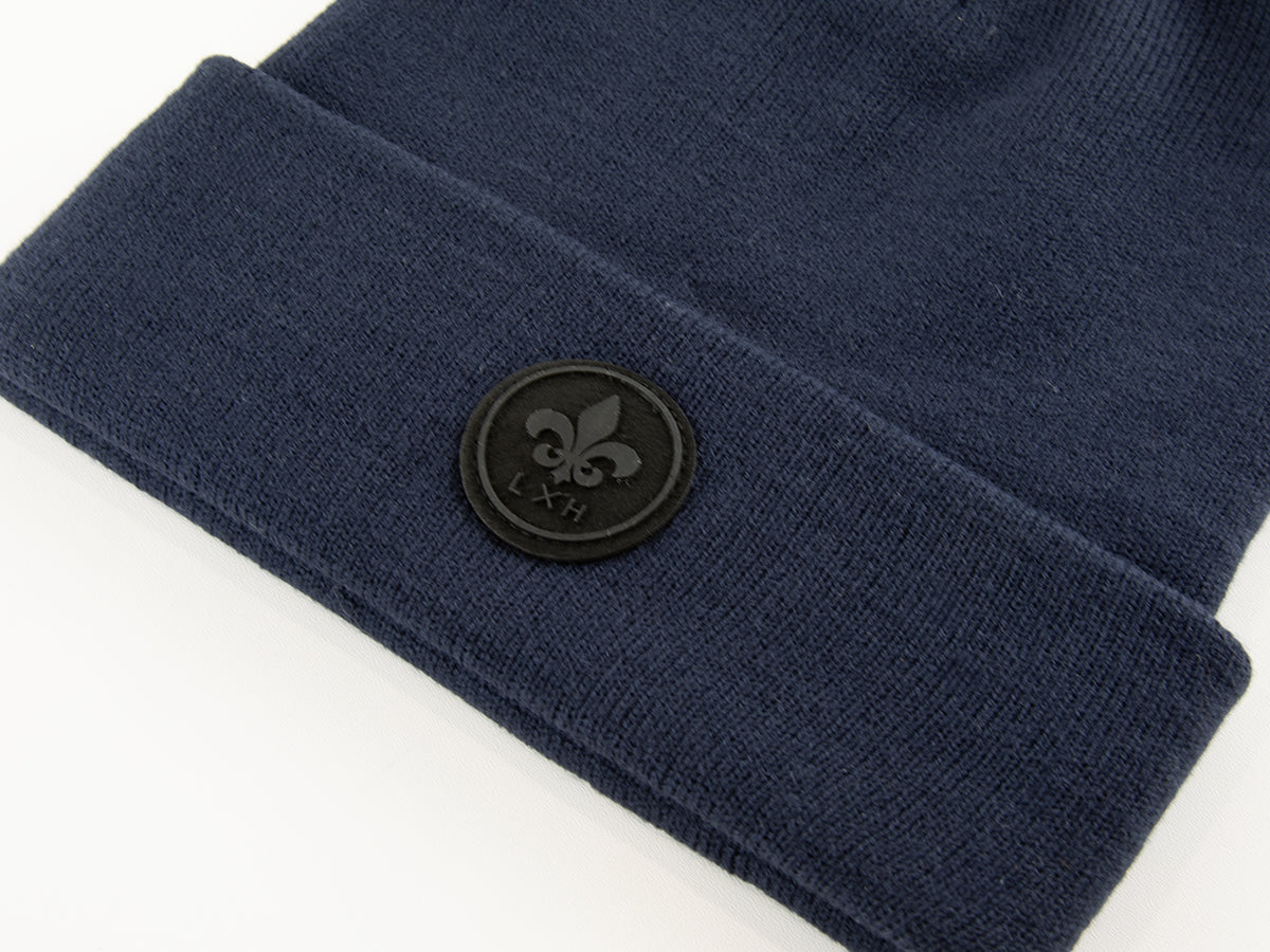 Bonnet bleu marine homme LXH en tricot avec logo en relief pour un style moderne