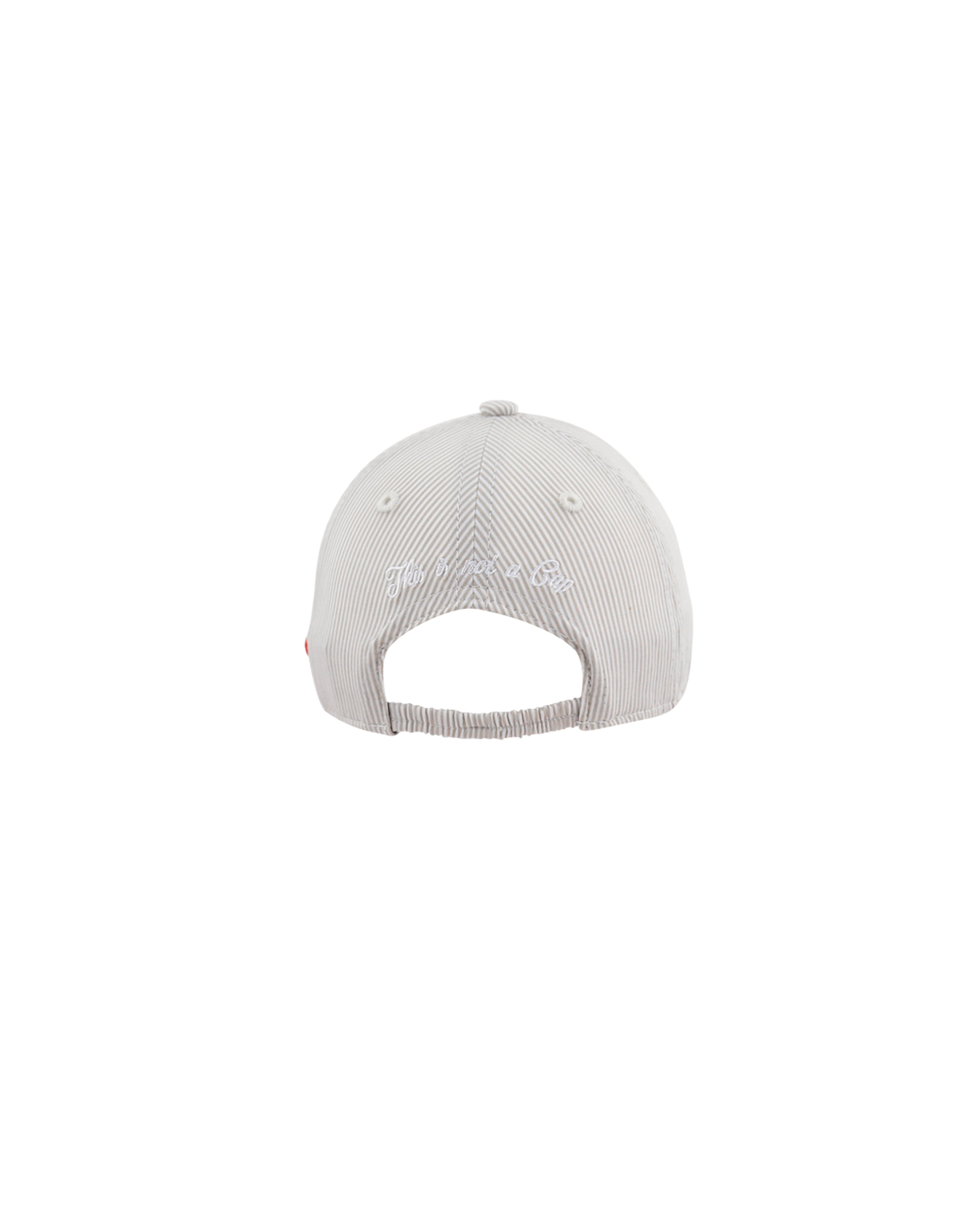 Vue arrière de la casquette bébé rayée beige blanc de la marque LXH avec une fermeture réglable