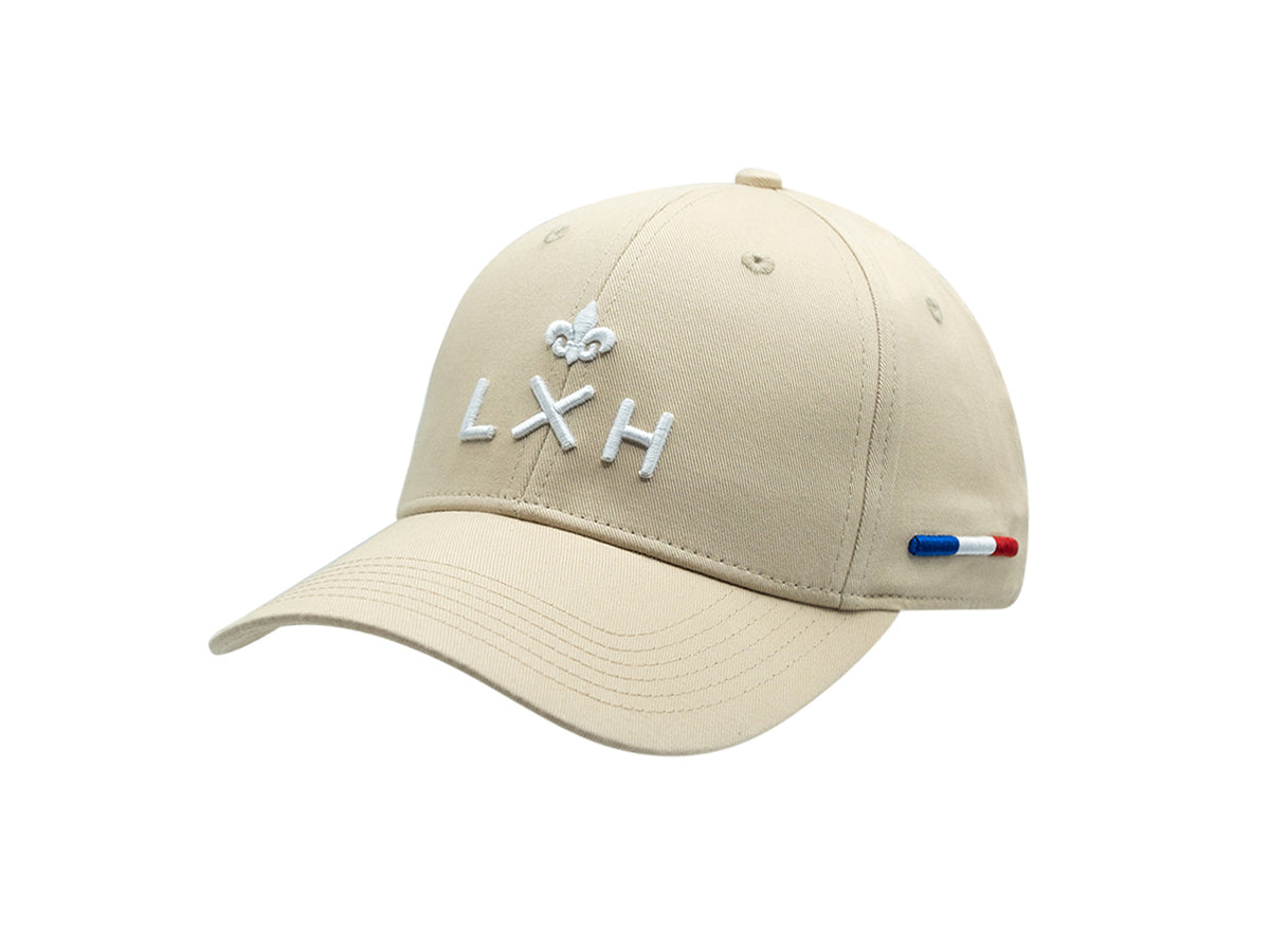 Casquette LXH en coton beige avec logo blanc et détail drapeau français sur le côté