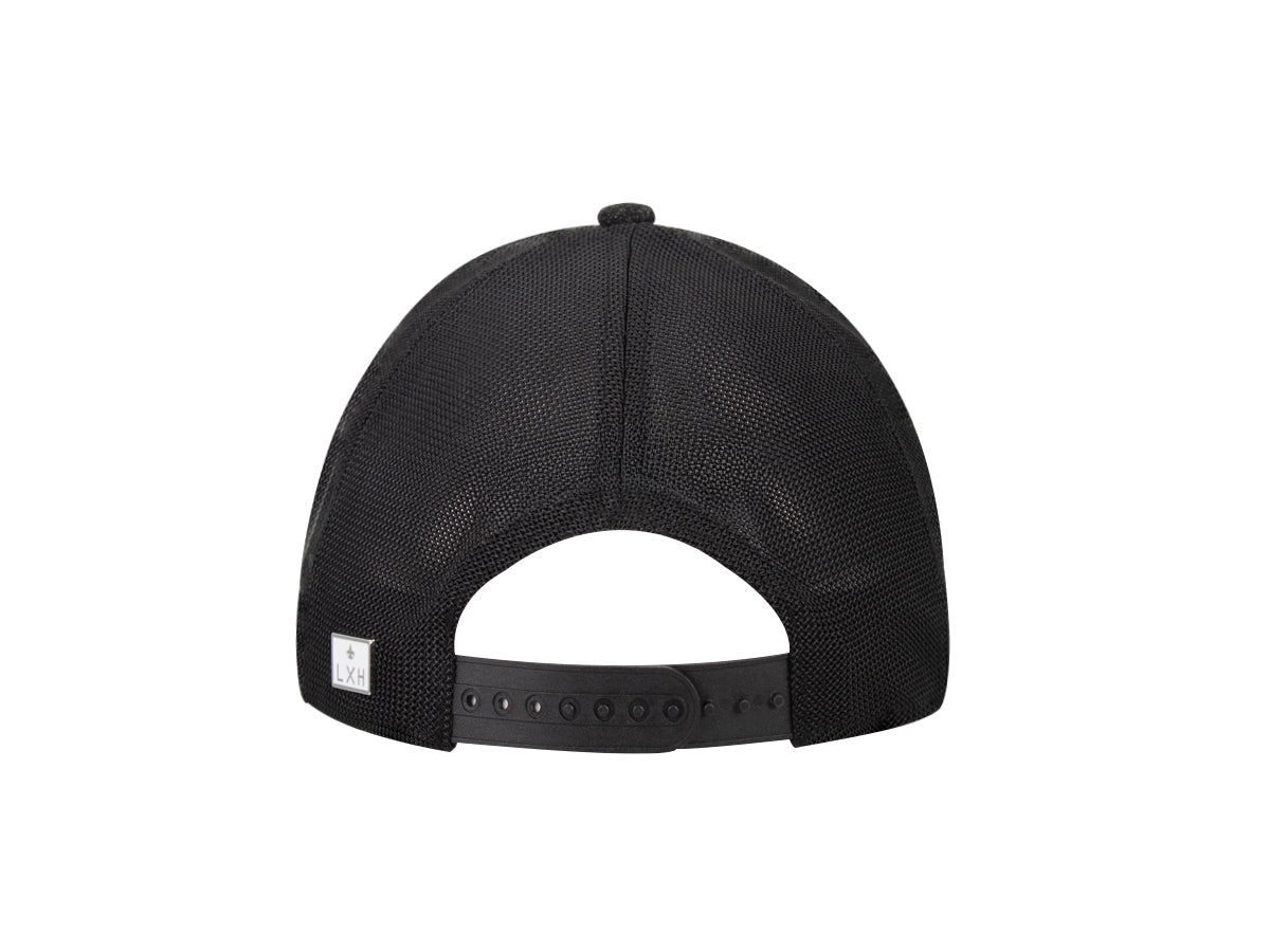 Casquette flanelle noire LXH avec un design à l'arrière en filet pour un confort optimal
