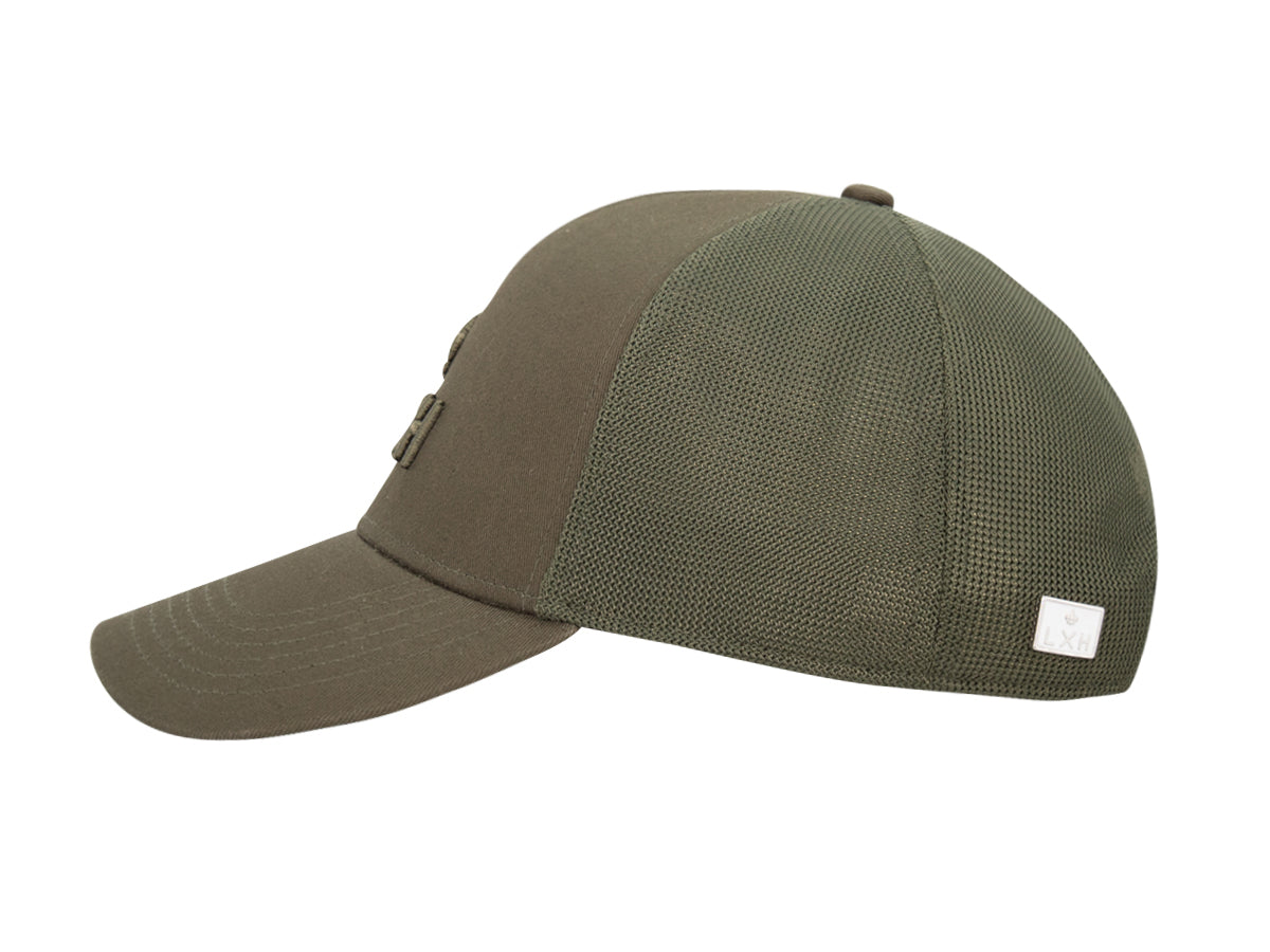 Casquette kaki homme luxe avec des détails en mesh pour un style moderne et confortable