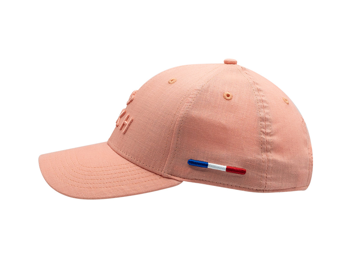 Casquette lin corail de la marque LXH avec broderie et détails tricolores sur l'arrière