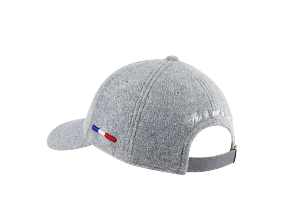 Casquette polaire grise de LXH avec broderie et bande ajustable à l'arrière