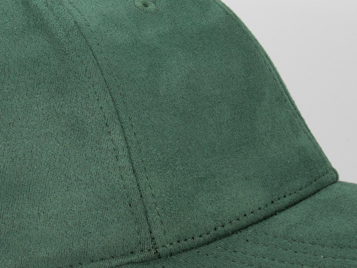 Casquette suédine vert foncé de la marque LXH avec texture douce et élégante