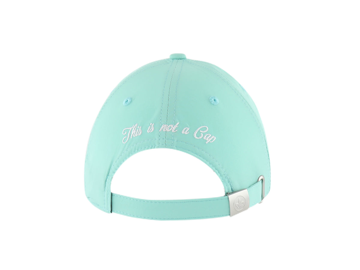 Casquette vert pastel nylon LXH avec le texte This is not a Cap à l'arrière
