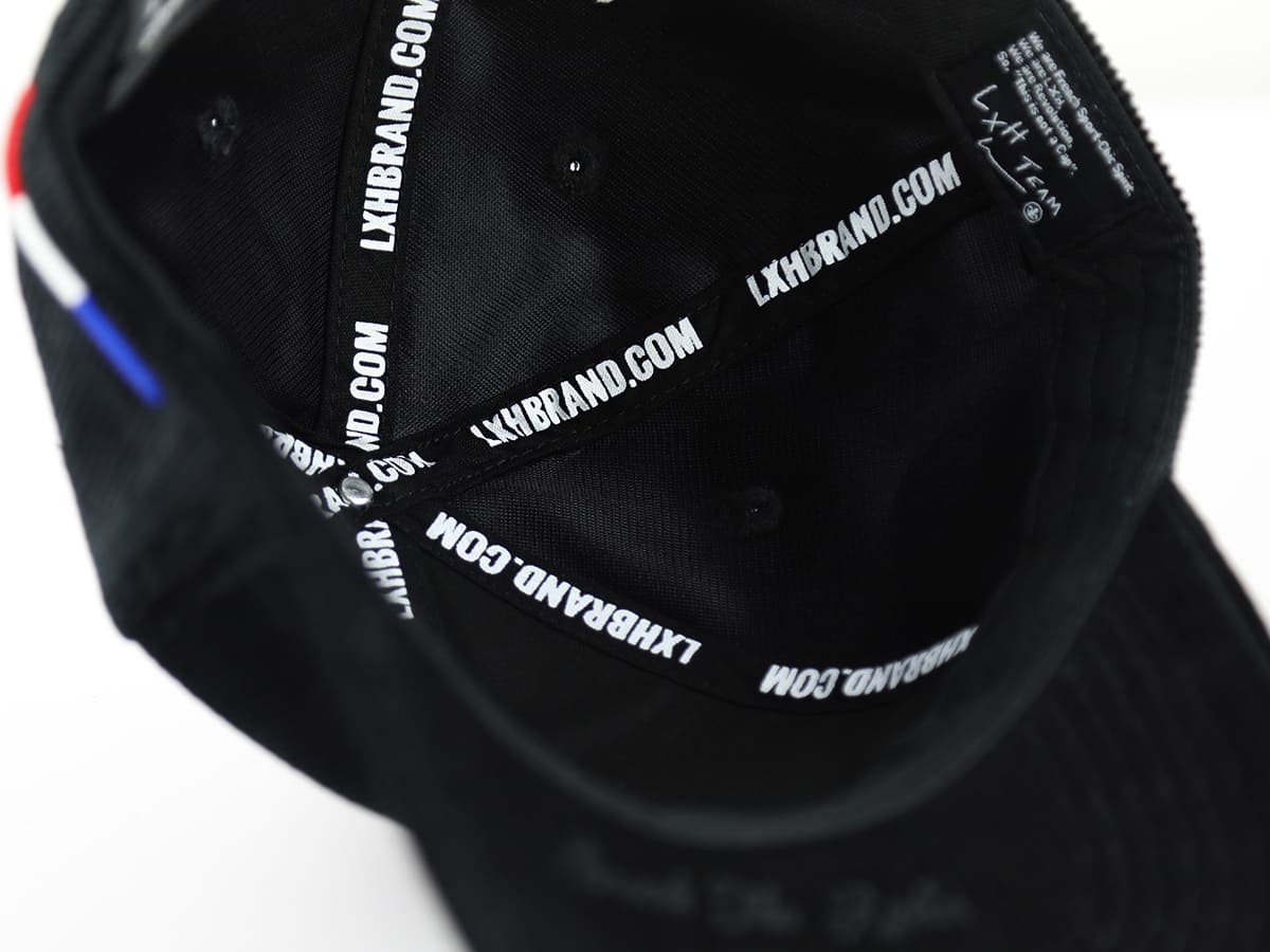 Casquette Velours Côtelé Noir LXH vue intérieure avec logo et bande de transpiration