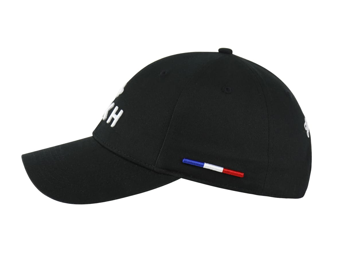 Casquette LXH en coton noir avec broderie blanche et détail tricolore sur le côté