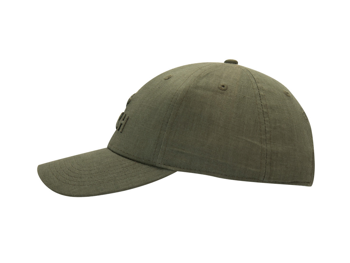 Profil gauche de la casquette Héritage en lin vert olive, trame du lin apparente et visière incurvée.