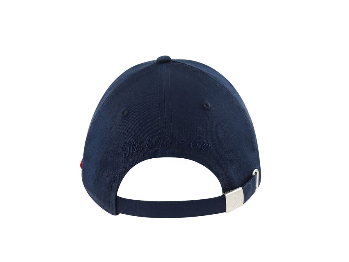 Casquette LXH Ton sur Ton Bleu Marine vue de dos avec fermeture ajustable en métal