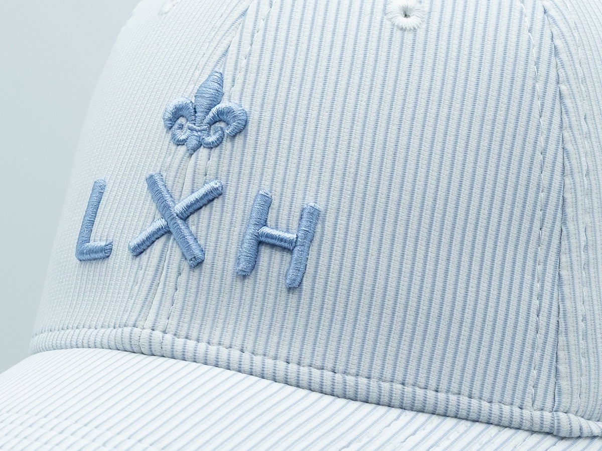 Casquette LXH Ton sur Ton Bleu avec logo brodé et texture côtelée pour un style tendance